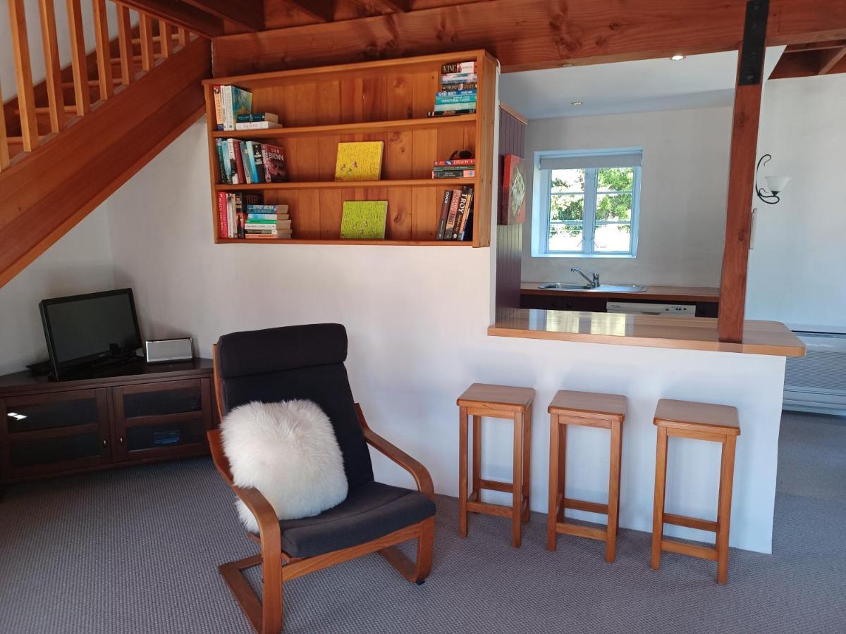 Pirita Vineyard Cottage. Upper Moutere Luaran gambar